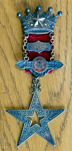 Distintivo spilla medaglia