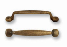 Maniglia neoclassica per