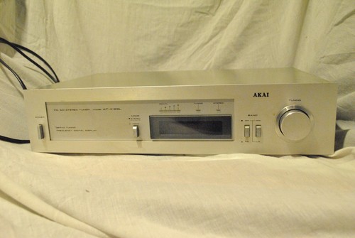 Turner radio akai 33l - radio,