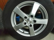 4 CERCHI LEGA DA 15 DEZENT ( hyundai i 20x )  USATI OTTIMI CON 4 SENSORI TPMS