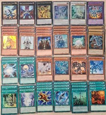 BASE/DECK DRAGO BIANCO(OCCHI BLU,BARATTO,NUMERO 62,100,WHITE DRAGON)DA TORNEO