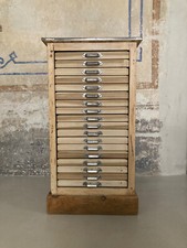 cassettiera vintage tipografia