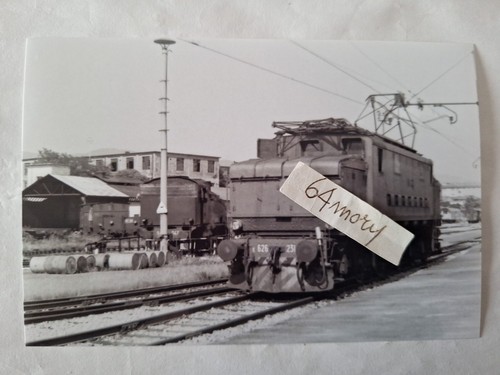 Fotografia deposito locomotive - fotografia,