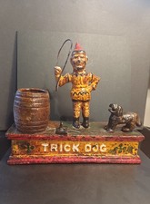 salvadanaio antico Trick Dog