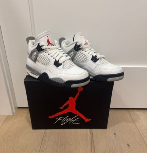 Nike air jordan retro - 4,