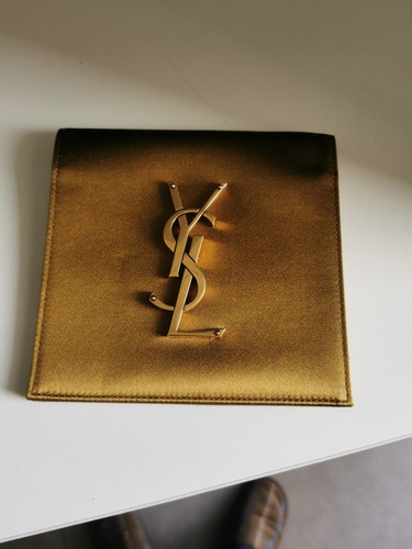 Pochette yves saint laurent - yves,
