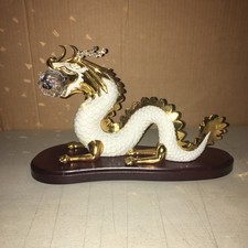 RG Oggetti Drago Capodimonte e