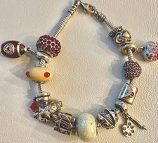 Bracciale 14 ciondoli Pandora