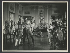 AMEDEO NAZZARI IN UNA SCENA DEL FILM DONNE E BRIGANTI  DI MARIO SOLDATI 1950