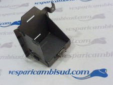 PORTA BATTERIA IN LAMIERA VESPA STRUZZO 150 VL1T-2 Vesparicambisud