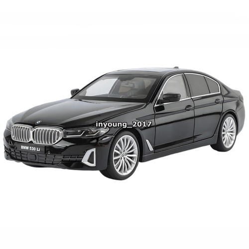 Modellino auto bmw 530li - auto,