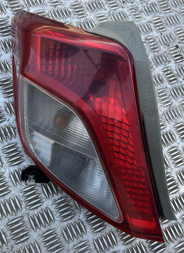 Toyota yaris mk3 2011 2012 - toyota,