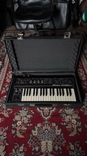Roland SH-2 "The monster" BASS Synth + Case (SERVICED) 1979
