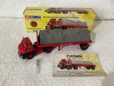 Camion e rimorchio piatto