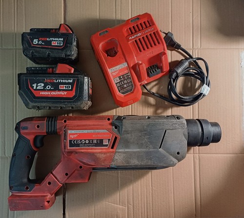 Tassellatore batteria - tassellatore, a