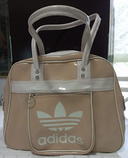Borsa Adidas in vinile beige