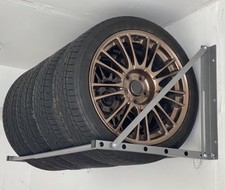 Portapneumatici da Parete