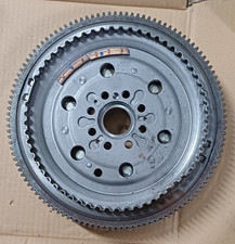 CLUTCH FLYWHEEL OPEL CORSA /