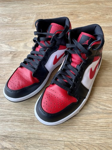 Nike air jordan mid - air,