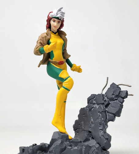 Rogue mini figure hg - figure,