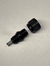 Porta ricarica valvola di