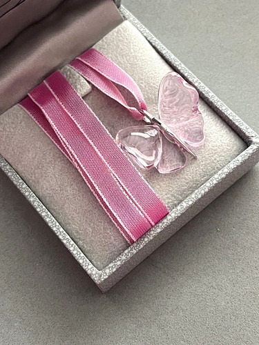 Collana con ciondolo - , farfalla