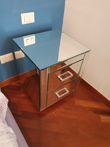Cassettiera comodini a - e,
