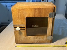 Antico armadio sterilizzatore