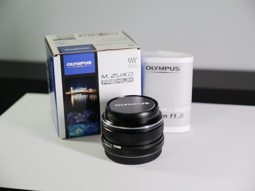 Olympus zuiko 17mm 1 8 - 17mm, f/1.8