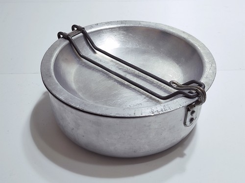 Gavetta militare vintage - , in