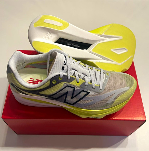 New balance supercomp elite - new, v6