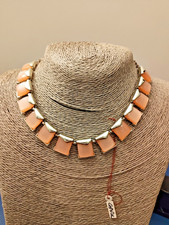 Bigiotteria vintage USA Collana firmata Charel color oro e lucite rosa