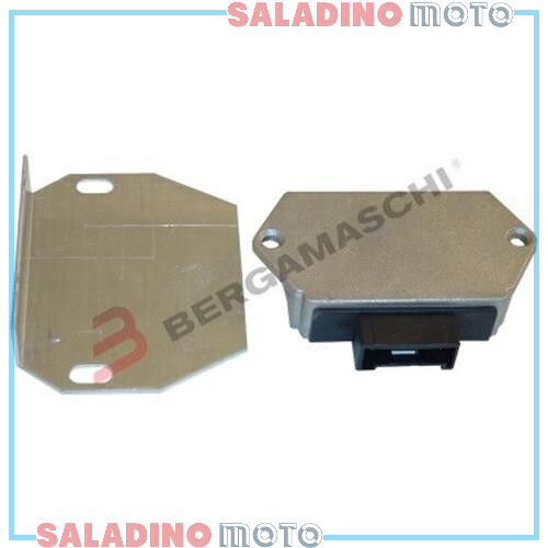 Regolatore tensione piastra - +,