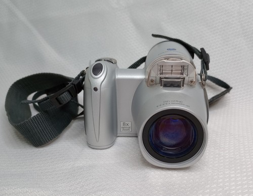 Konica minolta dimage z10 2 - minolta,