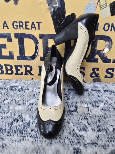 Scarpe mary jane - brogues, stile