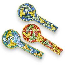 Poggia mestolo in ceramica Caltagirone, h 25 cm ca. (1pz) decoro barocco con 3 o