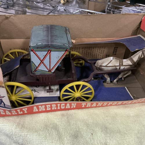 Carrozza giocattolo vintage