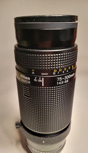 Nikon nikkor 300 - nikkor, 75-300