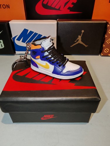 Mini nike keyring sneakers - mini,
