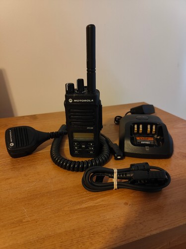 Motorola xpr 3500 - uhf, 403-512