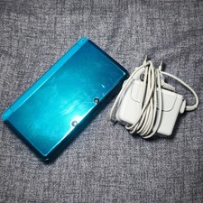 Nintendo 3DS Aqua Blue w/