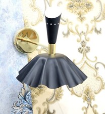 Applique da parete metà