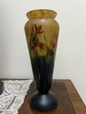 Vase En Pate De Verre Signe’