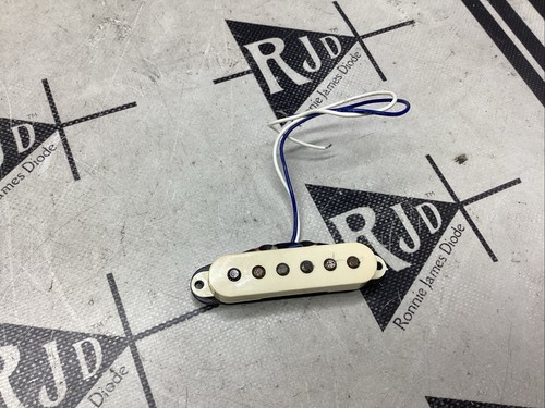Fender noiseless strat pickup - noiseless,