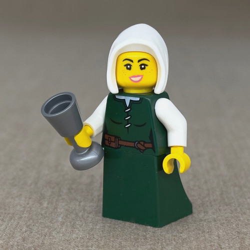 Lego castle maiden minifigure - lego,
