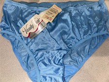 Vanity Fair Nylon Ravissant