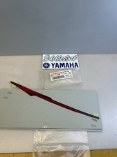 1 sticker graphique 1 dessous