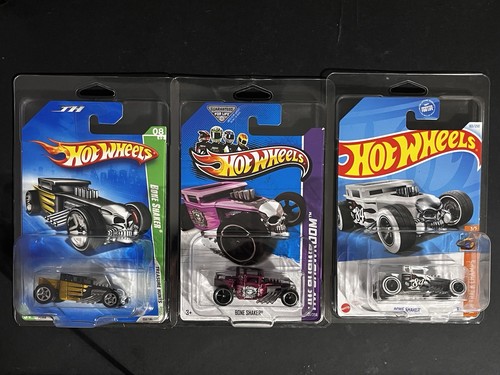 Hot wheels bone shaker - •, •