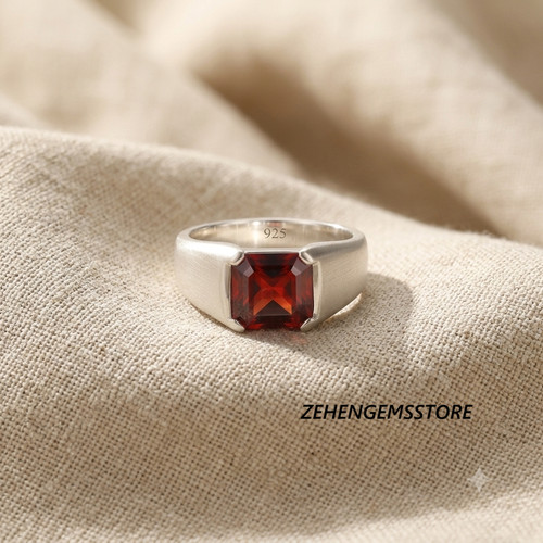 Anello solitario taglio