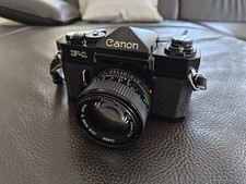 Canon F-1 con obiettivo 50mm